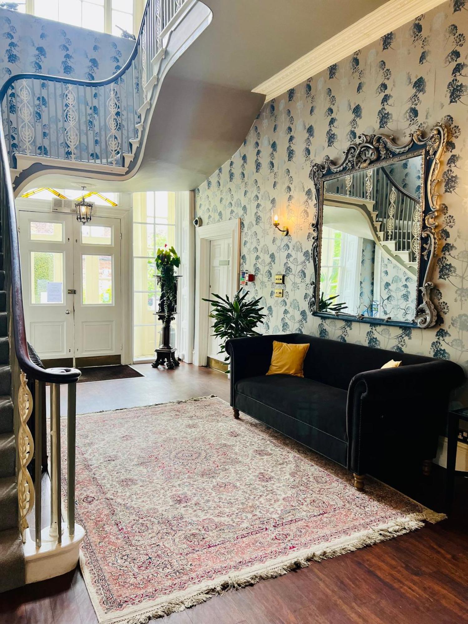 St Michael'S Manor Hotel - St Albans 외부 사진